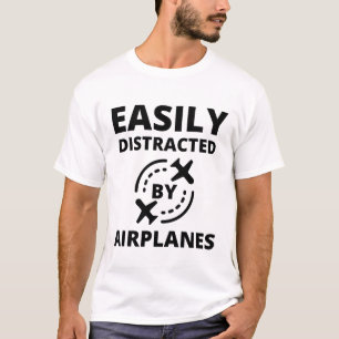 Leicht abgelenkt von Flugzeug lustigen Piloten-Avi T-Shirt