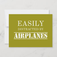Leicht abgelenkt von Flugzeugen Pilot