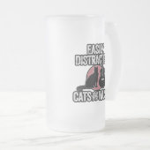 Leicht abgelenkt von Katzen und Musik Mattglas Bierglas (VorderseiteRechts)