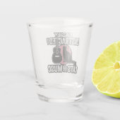 Leicht abgelenkt von Katzen und Musik Schnapsglas (Rückseite)