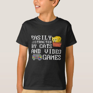 Leicht abgelenkt von Katzen & Videospielen Retro 8 T-Shirt