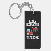 Leicht abgelenkt von Traktoren Bauer Red Traktor Schlüsselanhänger (Vorderseite links)