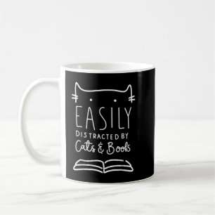 Leicht abgelenkte Katzen und Bücher lustiges Gesch Kaffeetasse