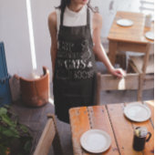 Leicht abgelenkte Katzen und Bücher Schürze