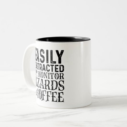 Leicht ablenkbar durch Überwachung von Lizards und Zweifarbige Tasse (Vorderseite Links)