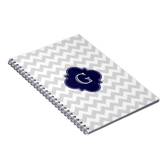 Leicht graue Zickzack Navy Quatrefolienmonogramm Notizblock (Rechte Seite)
