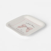 Leicht rosa Kariert Bow Elegante Girl Baby Dusche Pappteller (Gewinkelt)
