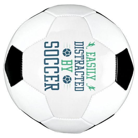 Leicht vom Fußball abgelenkt (Gedreht)