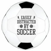 Leicht vom Fußball abgelenkt (Vorderseite)