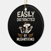 Leicht vom Pilz abgelenkt Keramik Ornament (Links)