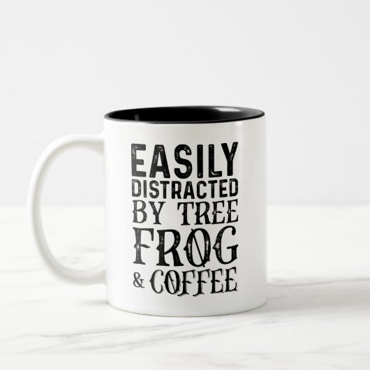 Leicht von Baumfrosch und Kaffee abgelenkt Zweifarbige Tasse (Links)