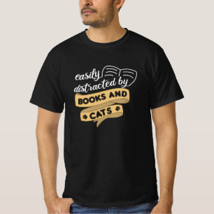 Leicht von Büchern und Katzen abgelenkt Katzen T-Shirt