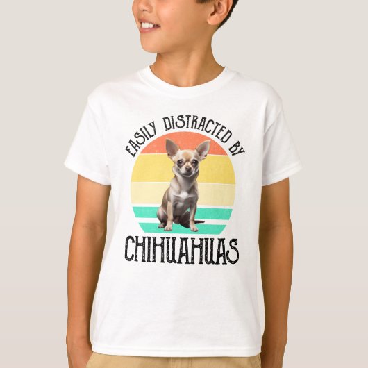 Leicht von Chihuahuas abgelenkt T-Shirt (Vorderseite)