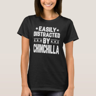 Leicht von Chinchilla-Nagetieren abgelenkt T-Shirt