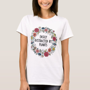 Leicht von den Pflanze entfernt Garten über der Ma T-Shirt