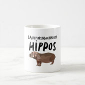 Leicht von Hippos abgelenkt Kaffeetasse (Mittel)