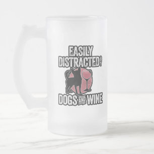 Leicht von Hunden und Wein abgelenkt Mattglas Bierglas
