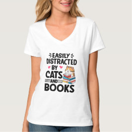 Leicht von Katzen und Büchern abgelenkt T-Shirt