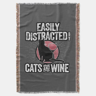 Leicht von Katzen und Wein abgelenkt Decke