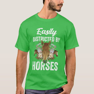 Leicht von Pferden abgelenkt Reitpferd T-Shirt