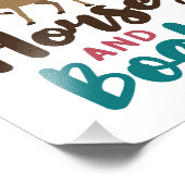 Leicht von Pferden und Büchern abgelenkt Fotodruck (Ecke)