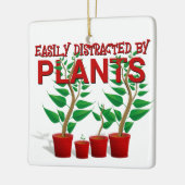 LEICHT VON PFLANZE ABGELEITET KERAMIKORNAMENT (Links)