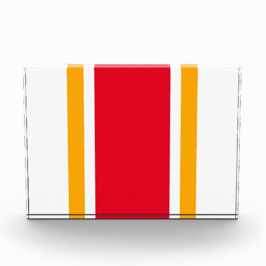 Leichtathletische, hellgelbe Radstreifen auf weiße Fotoblock (Vorderseite)