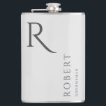 Leichte graue Maskuline Monogram-Trauzeugen - Gesc Flachmann<br><div class="desc">Dieser einfache,  benutzerdefinierte Trauzeugen-Flasche enthält den Namen,  die Monografie und das Hochzeitsdatum des personalisierten Trauzeugen oder Trauzeugen. Sie können den Hintergrund und die Farben der Schriftart ganz einfach ändern,  um sie an Ihre Veranstaltung anzupassen.</div>