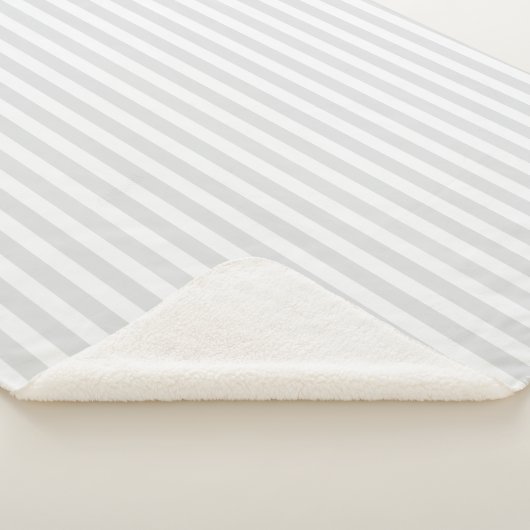 Leichte, graue und weiße Streifen Sherpadecke (3/4)