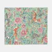 Leichte grüne Fantasy-Waldtiere Woodland Floral Fleecedecke (Vorderseite (Horizontal))