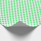 Leichte grüne Polka-Dot zum Weißbuch Geschenkpapier (Ecke)