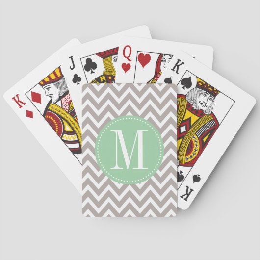 Leichte grüne und graue Zickzack Monogramm Spielkarten (Rückseite)