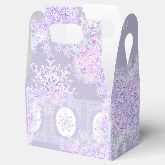 leichte lila Schneeflocke & glitzerndes Herz Geschenkschachtel (Geöffnet)