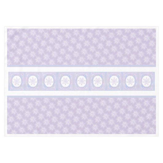 leichte lila Schneeflocke & glitzerndes Herz Tischdecke (Vorderseite (Horizontal))