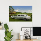 Leichte Limousine auf der Wiese Poster (Heimbüro)