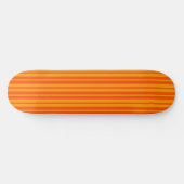 Leichte und dunkle Orange Stilelemente Design Skateboard (Horizontal)
