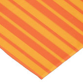Leichte und dunkle Orange Stilelemente Design Tischdecke (Schrägansicht)