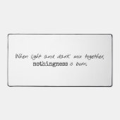 Leichte und dunkle Schreibtischmatte (Vorderseite)