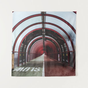 LEICHTER ROTER UND WEISSER GLASTUNNEL WANDTEPPICH