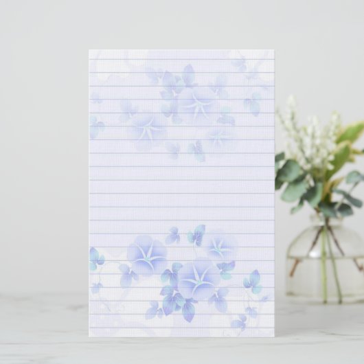 Leichtes Papier mit Hübschen blauen Blumen (Stehend Vorderseite)