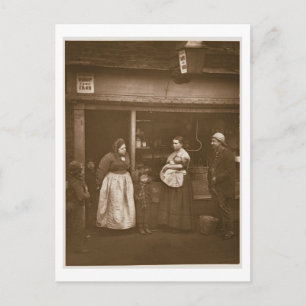 Leidet an der Flut, von 'Street Life in Lon Postkarte