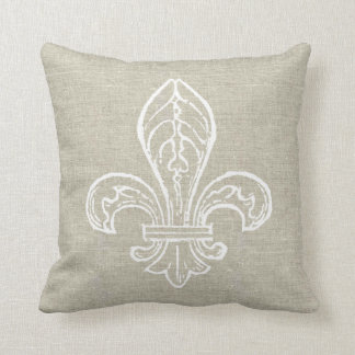 Leinen-Look mit weißem Fleur de Lis Kissen