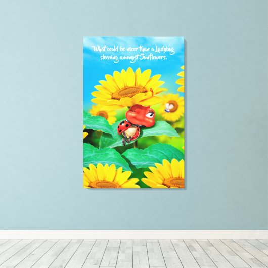 Leinwand Wanddruckleder Ladybug mit Sonnenblumen (Insitu (Holzboden))