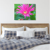 Leinwand zur Blume in hellrosa (Insitu (Schlafzimmer))