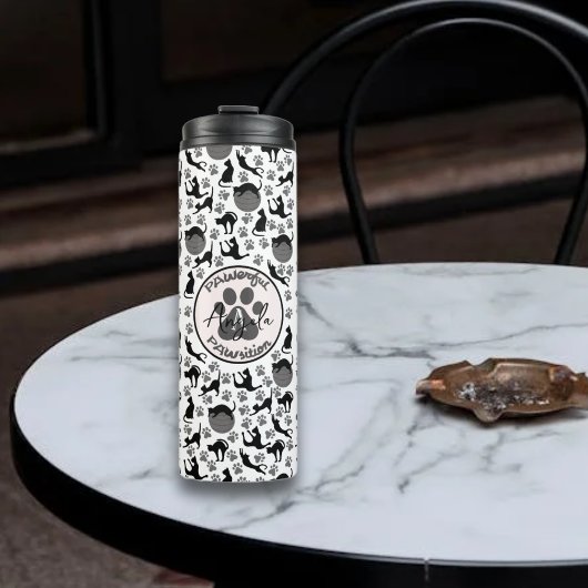 Leistungsstarke Positionsträubung Yoga Cat Thermosbecher