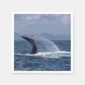 Leistungsstarker Humpback Whale Schwanz Splash Serviette (Vorderseite)