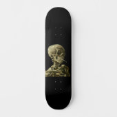 Leiter eines Skeletts mit brennender Zigarette Skateboard (Vorderseite)