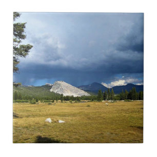 Lembert Dome in Tuolumne Meadows, Yosemite, CA Fliese