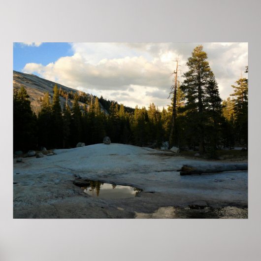 Lembert Dome in Tuolumne Meadows, Yosemite, CA Poster (Vorne)