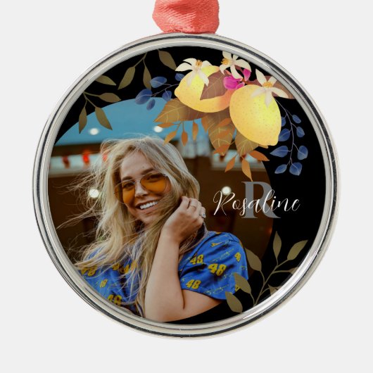 Lemon Chic Monogram Black Ornament Aus Metall (Vorne)